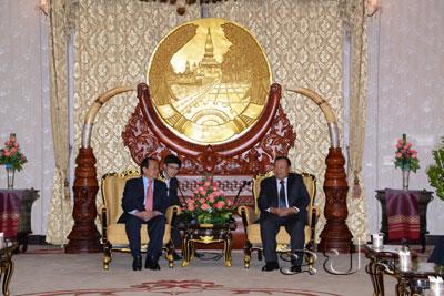 ການນຳສປປລາວຕ້ອນຮັບຄະນະຜູ້ແທນຂັ້ນສູງນະຄອນໂຮ່ຈິມິນ